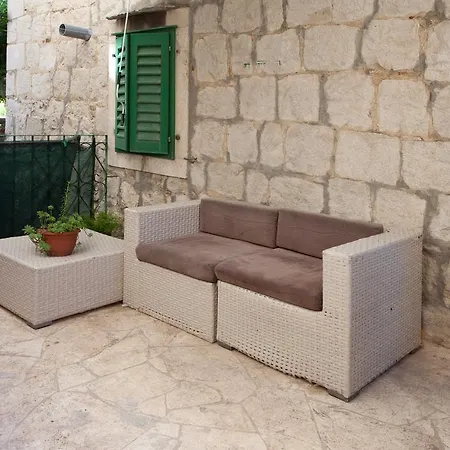 Miranda Apartman